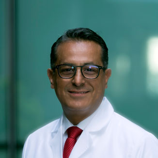 Dr. Alberto Olaya Vargas