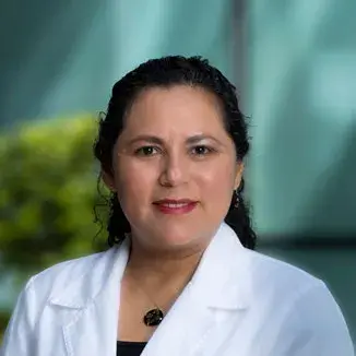 Dra Clara Aurora Zamorano Jiménez del Centro Médico Saludora, especialista en Pediatría