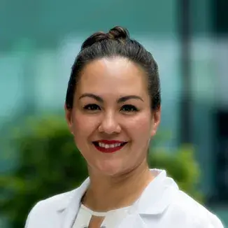 Dra Amparo Sumano Gotoó del Centro Médico Saludora, especialista en Comunicación, Audiología, Otoneurología y Foniatría