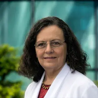 Dra Patricia Grether González del Centro Médico Saludora, especialista en Genética Médica