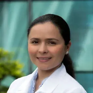 Dra Nelly Cecilia Capetillo Ventura del Centro Médico Saludora, especialista en Psiquiatría Adultos
