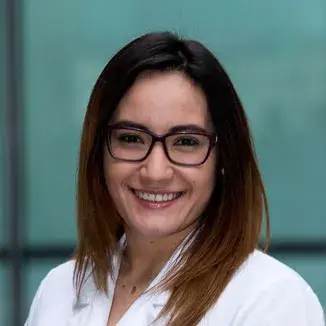 Dra Erika Rodríguez Lobato del Centro Médico Saludora, especialista en Dermatología