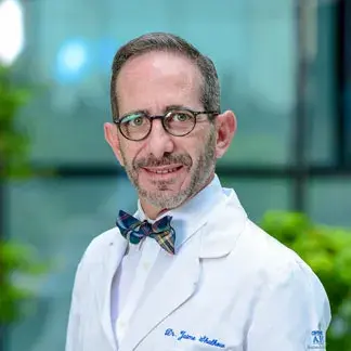 Dr Jaime Shalkow Klincovstein del Centro Médico Saludora, especialista en Cirugía Pediátrica