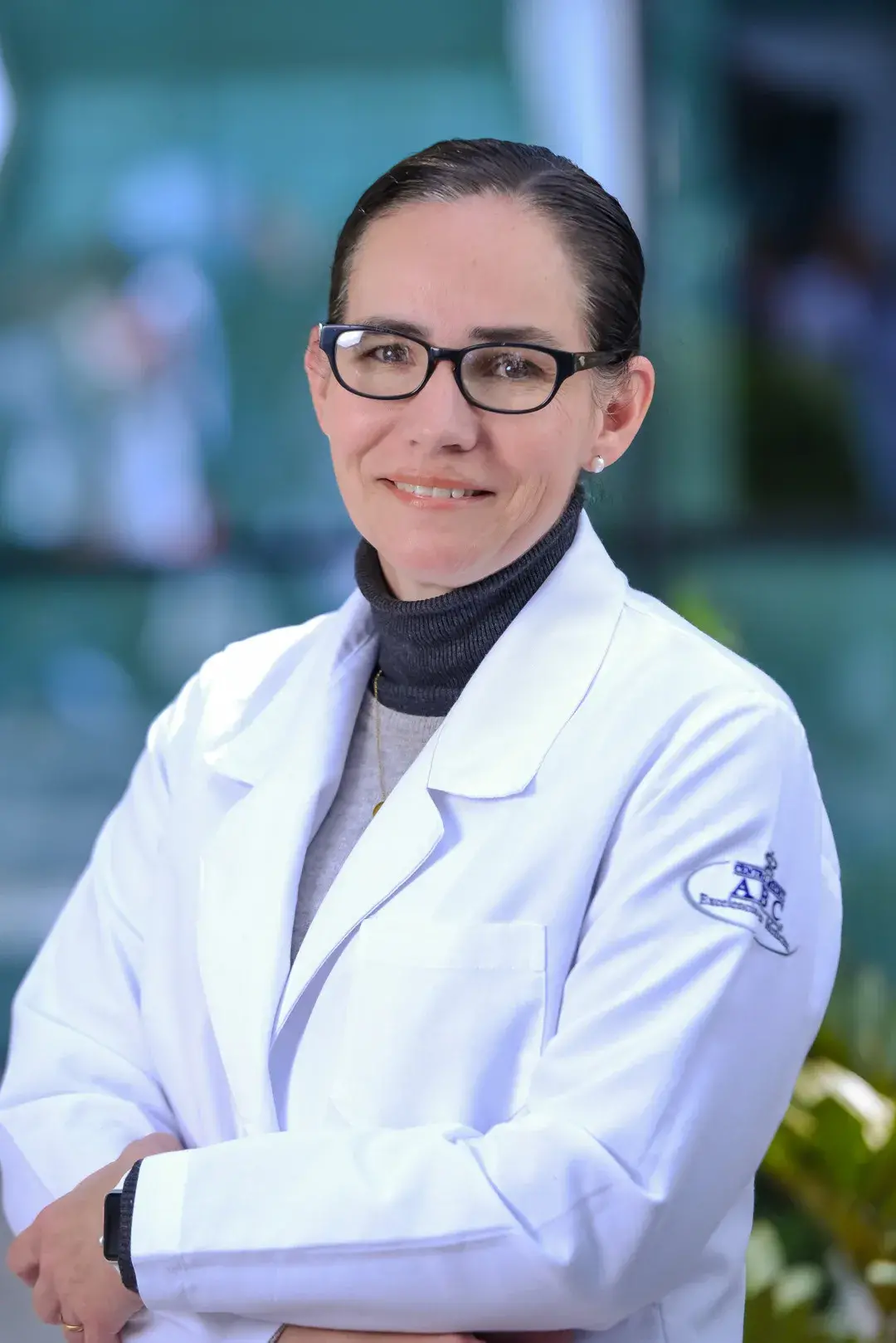 Dra Marivi Cervera Gaviria del Centro Médico Saludora, especialista en Genética Médica