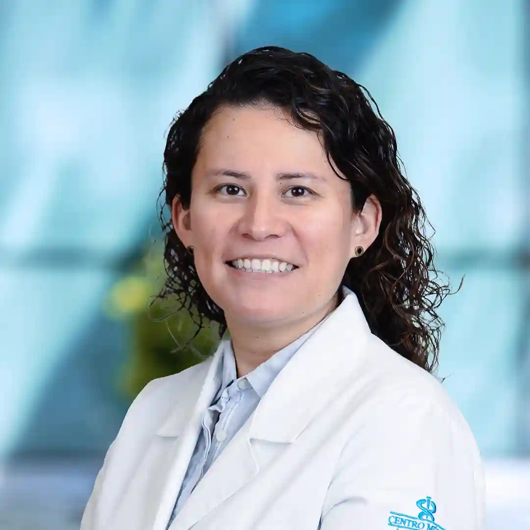 Dra Laura Margarita Sánchez García del Centro Médico Saludora, especialista en Radiología e Imagen