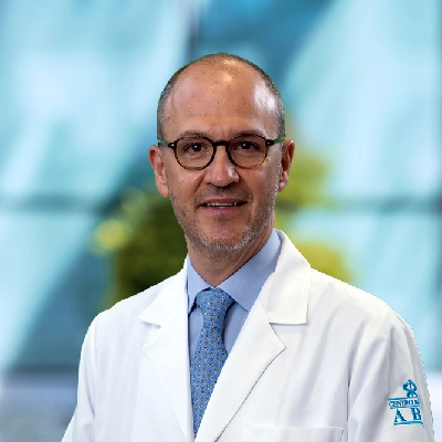 Dr Alejandro Ferreiro Marín del Centro Médico Saludora, especialista en Pediatría