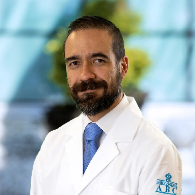 Dr Gilberto Ángel Maldonado Torres del Centro Médico Saludora, especialista en Neurofisiología Clínica