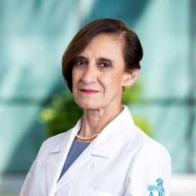 Dra Cecilia Úrsula Mendoza Popoca del Centro Médico Saludora, especialista en Anestesiología