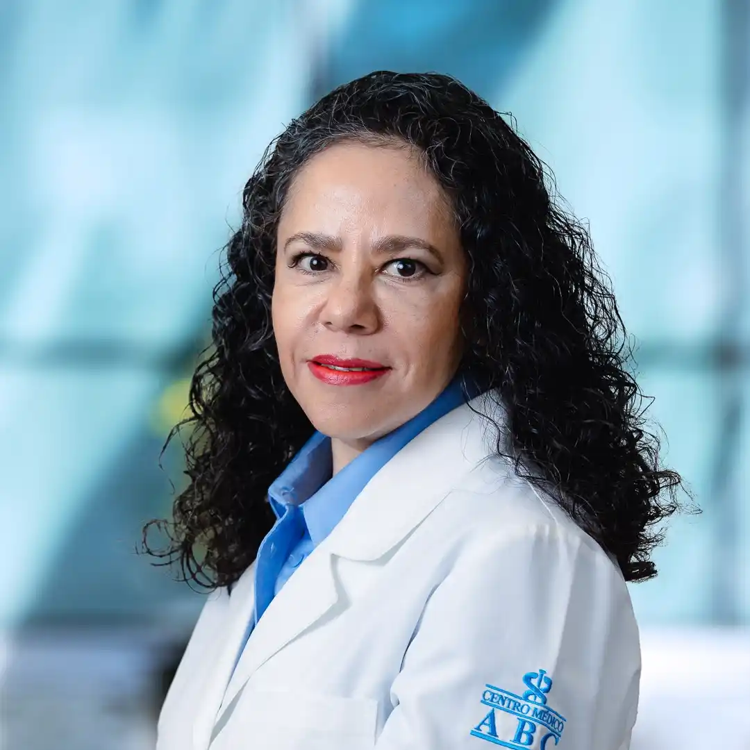 Dra Blanca Esther Reyes Rodríguez del Centro Médico Saludora, especialista en Dermatología