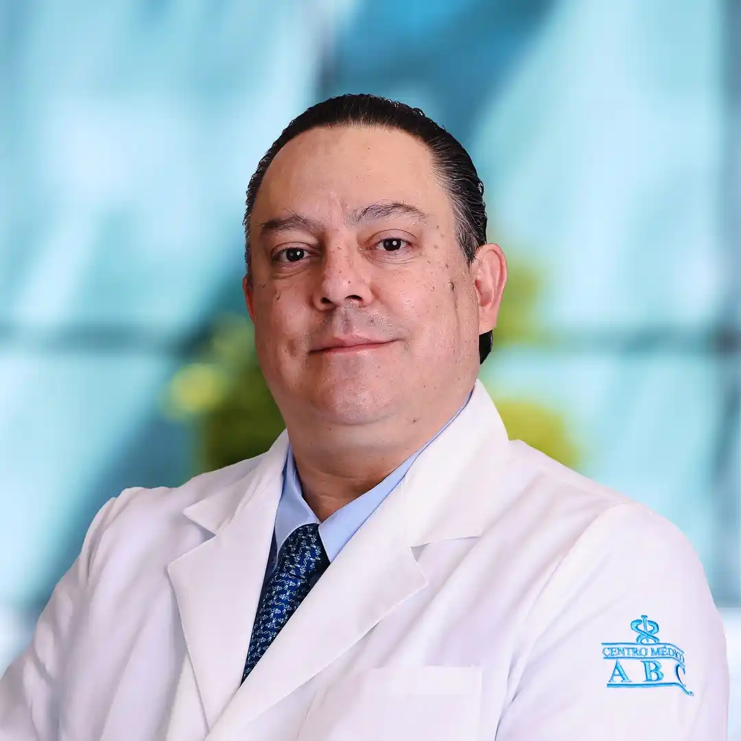Dr Mario Roberto Rodríguez Bosch del Centro Médico Saludora, especialista en Ginecología y Obstetricia