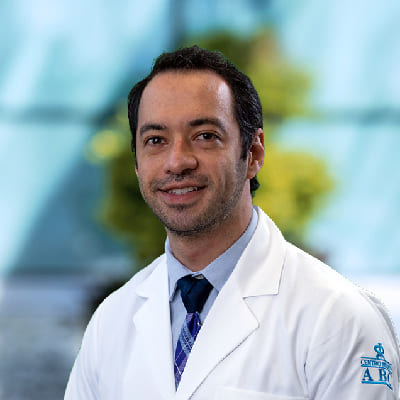 Dr. Ramón González Pola
