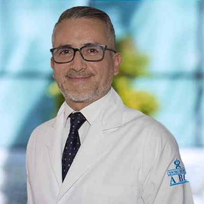 Dr Rodolfo Camilo Salazar Torres del Centro Médico Saludora, especialista en Neonatología