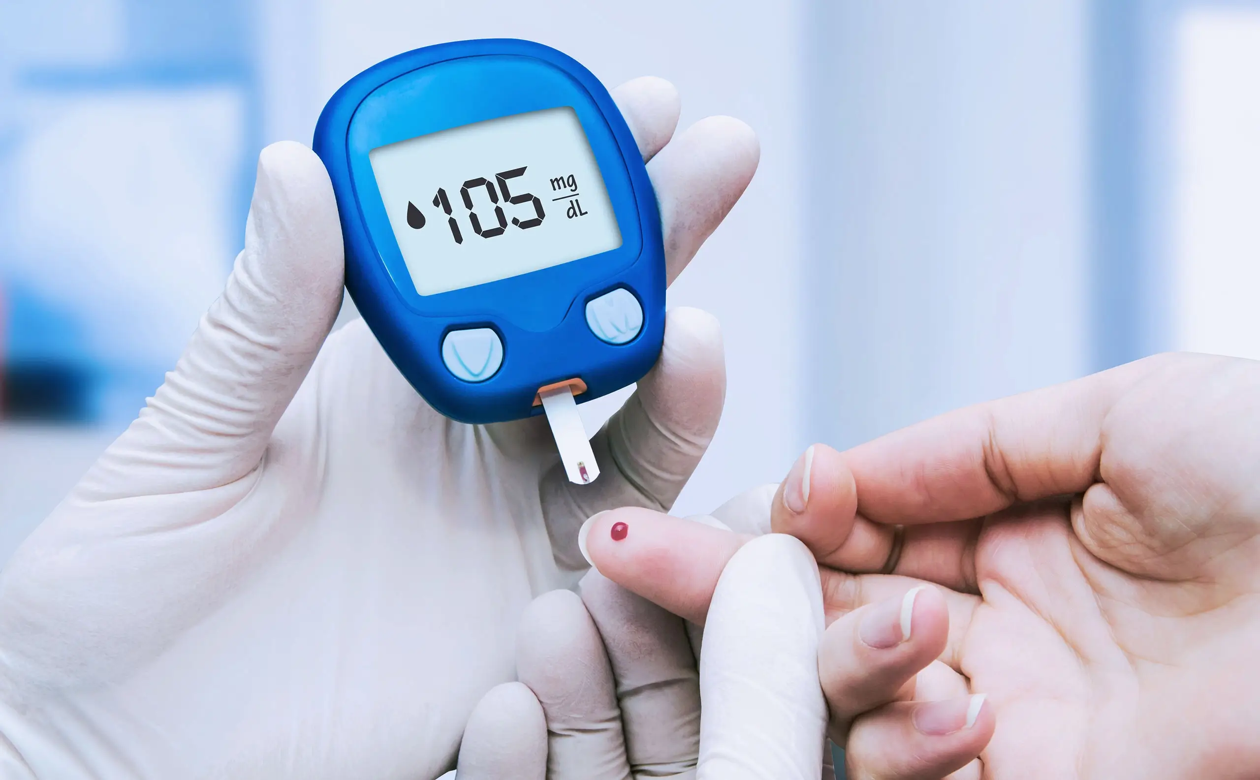 ¿Cómo puede dañar la diabetes a mi sistema nervioso?