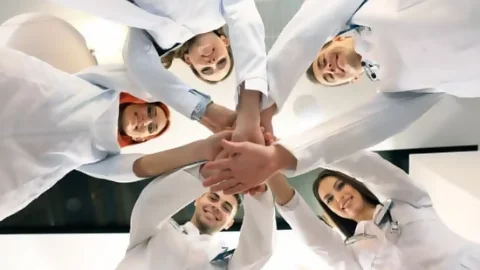 Psiquiatría de enlace dentro del Centro Médico Saludora
